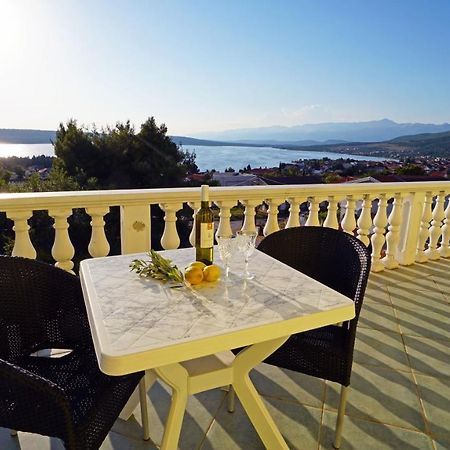Apartments Kata Горни-Карин Экстерьер фото